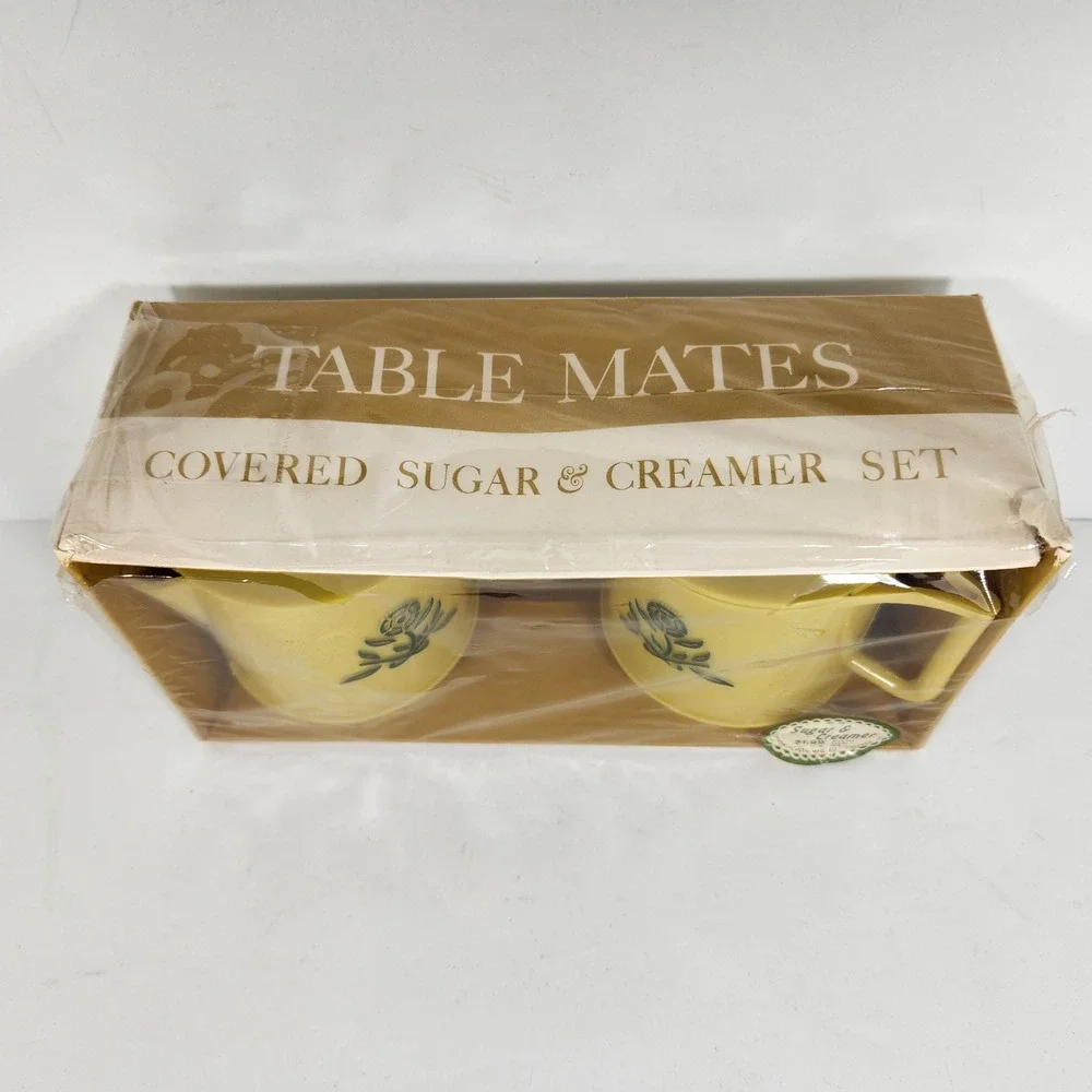 Vintage Arrow Plastic Table Mates Sugar and Creamer Set Yellow No 48 New